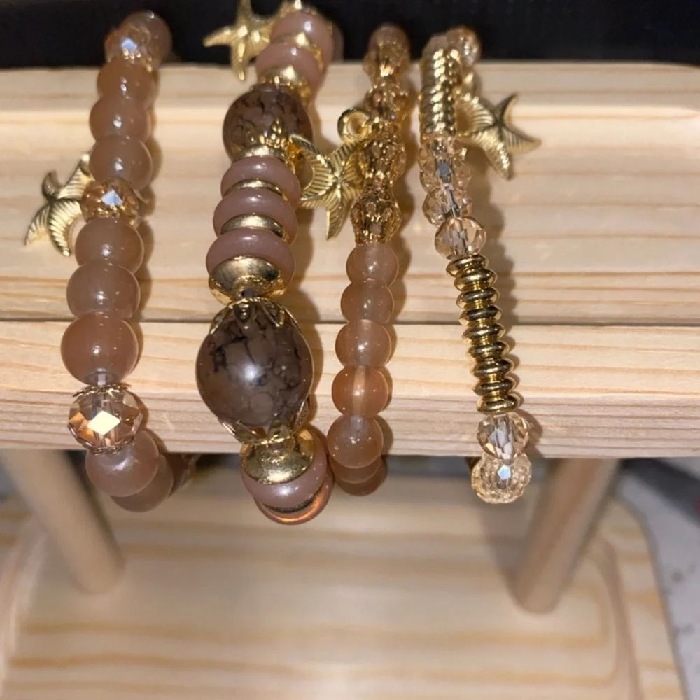 Bracelets 4Gorgeous Bracelet All with a Starfish Charm New - Picture 2 of 3